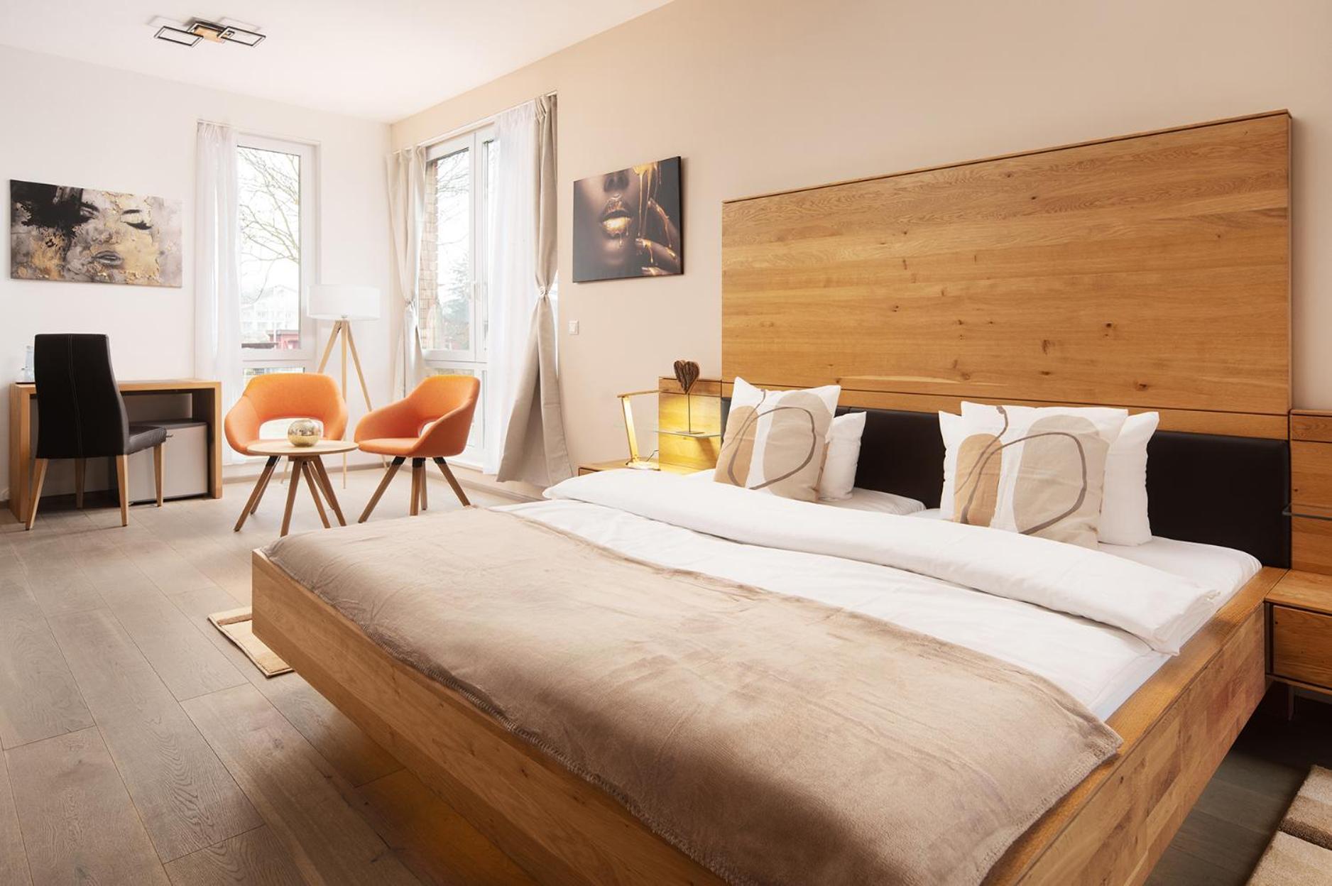 Hotel Vier Jahreszeiten An Der Therme & Kliniken Bad Krozingen Naehe Freiburg & Schwarzwald Ideal Fuer Wellness Kur & Business Ausfluege 24H Check In- Wlan & Parken Gratis Exterior foto