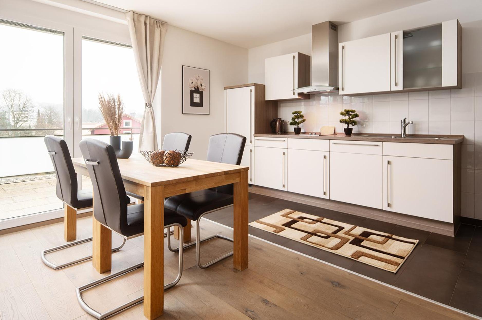 Hotel Vier Jahreszeiten An Der Therme & Kliniken Bad Krozingen Naehe Freiburg & Schwarzwald Ideal Fuer Wellness Kur & Business Ausfluege 24H Check In- Wlan & Parken Gratis Exterior foto
